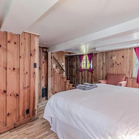Auberge Spa & Beaux Reves Sainte-Adele Exterior photo